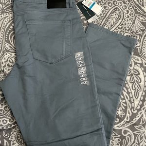 Perry Ellis men’s slim fit pants